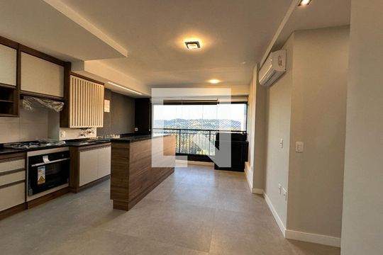 Sala de apartamento para alugar com 2 quartos, 64m² em Alphaville Empresarial, Barueri