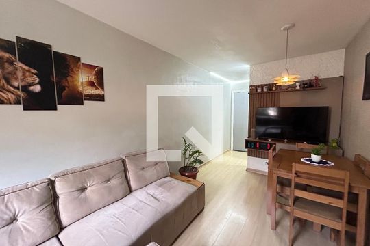 Sala de apartamento à venda com 2 quartos, 47m² em Jardim Sulacap, Rio de Janeiro
