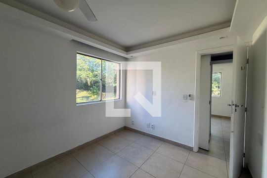 Quarto 1 de apartamento à venda com 2 quartos, 46m² em Taquara, Rio de Janeiro