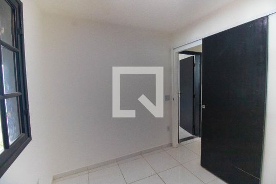 Quarto de casa para alugar com 2 quartos, 90m² em Piratininga, Niterói