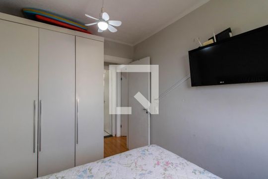 Quarto 1 de apartamento à venda com 2 quartos, 47m² em Jardim Bela Vista, Guarulhos