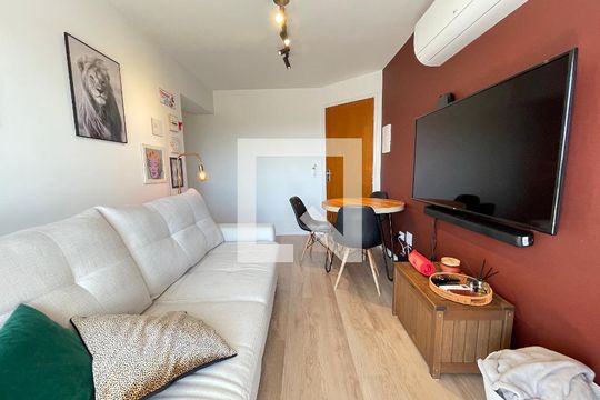 Sala de apartamento à venda com 2 quartos, 52m² em Jaguaré, São Paulo