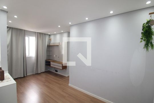 Sala / Cozinha de apartamento para alugar com 2 quartos, 42m² em Vila Nova Cachoeirinha, São Paulo