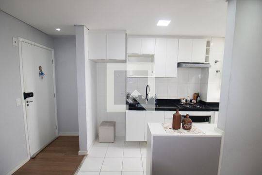 Sala / Cozinha de apartamento para alugar com 2 quartos, 42m² em Vila Nova Cachoeirinha, São Paulo