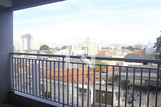 Varanda  de apartamento à venda com 2 quartos, 55m² em Jardim Aida, Guarulhos