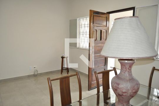 Casa de Condomínio para alugar com 2 quartos, 80m² em Piedade, Rio de Janeiro