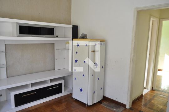 Sala de apartamento para alugar com 1 quarto, 55m² em Lins de Vasconcelos, Rio de Janeiro
