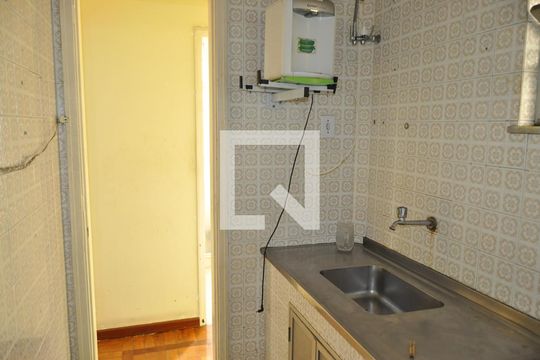Cozinha de apartamento para alugar com 1 quarto, 55m² em Lins de Vasconcelos, Rio de Janeiro