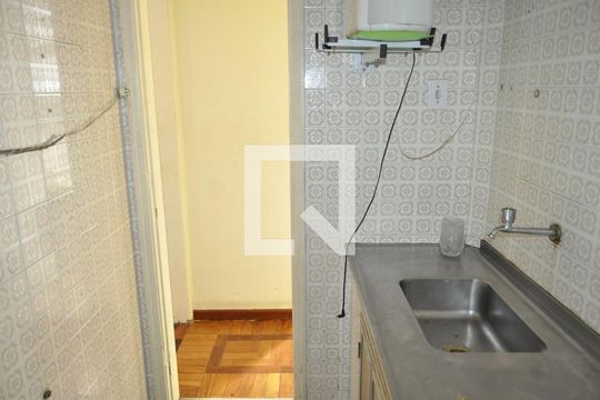 Cozinha de apartamento para alugar com 1 quarto, 55m² em Lins de Vasconcelos, Rio de Janeiro