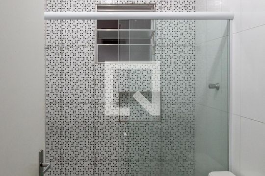 Banheiro de casa para alugar com 1 quarto, 50m² em Parque Continental Ii, Guarulhos