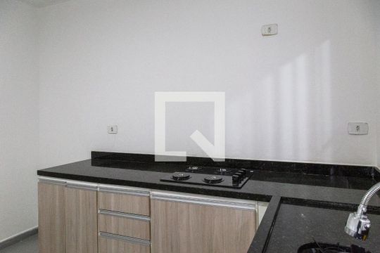 Cozinha de casa para alugar com 1 quarto, 50m² em Parque Continental Ii, Guarulhos