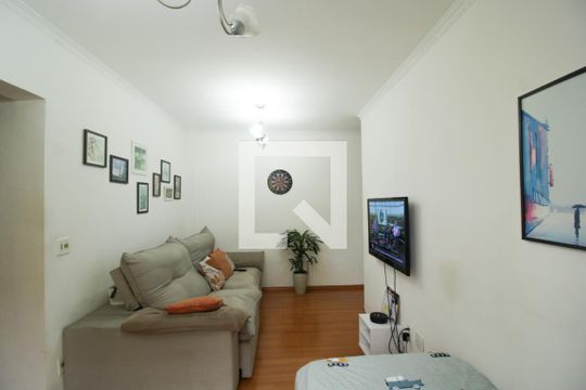 Apartamento à venda com 2 quartos, 51m² em Parque Maria Domitila, São Paulo