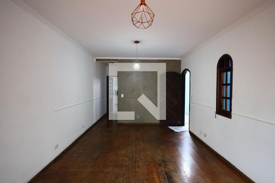 Sala de casa à venda com 4 quartos, 156m² em Cipava, Osasco