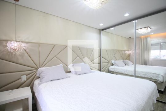 suíte  de apartamento para alugar com 3 quartos, 128m² em Jardim Vazani, São Paulo