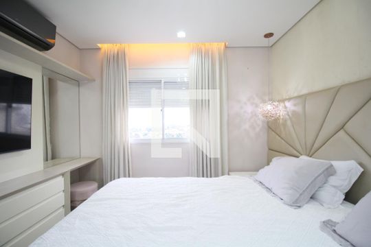 suíte  de apartamento para alugar com 3 quartos, 128m² em Jardim Vazani, São Paulo