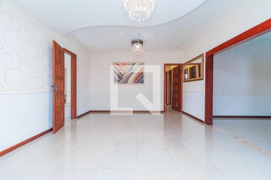 Sala de casa para alugar com 4 quartos, 210m² em Itapoã, Belo Horizonte