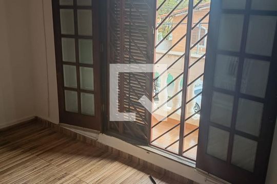 Quarto de casa para alugar com 3 quartos, 170m² em Vila Rafael de Oliveira, Jundiaí