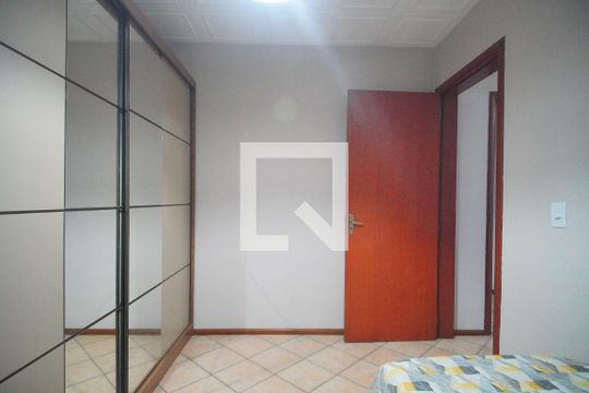 Quarto 1 de apartamento para alugar com 2 quartos, 58m² em Padre Reus, São Leopoldo