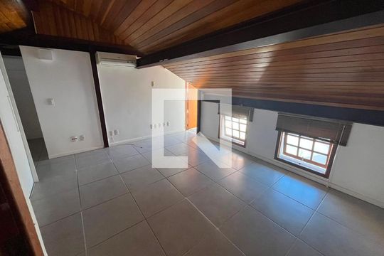 Quarto de casa à venda com 2 quartos, 105m² em Tijuca, Rio de Janeiro