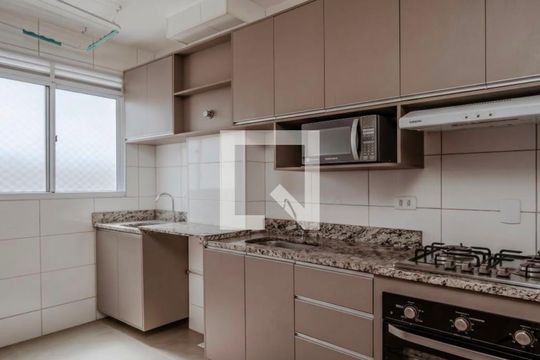 Sala/Cozinha de apartamento para alugar com 2 quartos, 46m² em Cabral, Contagem