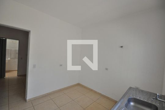 Cozinha de casa para alugar com 1 quarto, 22m² em Parque Novo Mundo, São Paulo