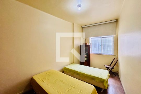 Quarto de apartamento para alugar com 2 quartos, 80m² em Copacabana, Rio de Janeiro