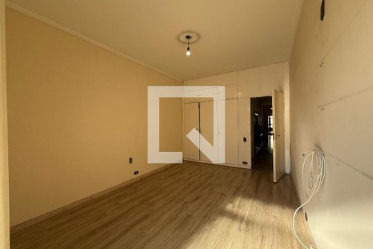 Apartamento para alugar com 4 quartos, 250m² em Santa Cecilia, São Paulo