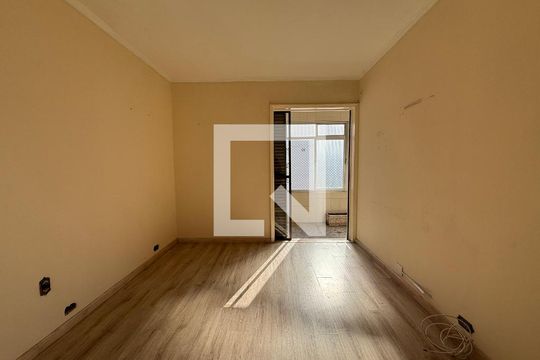 Apartamento para alugar com 4 quartos, 250m² em Santa Cecilia, São Paulo