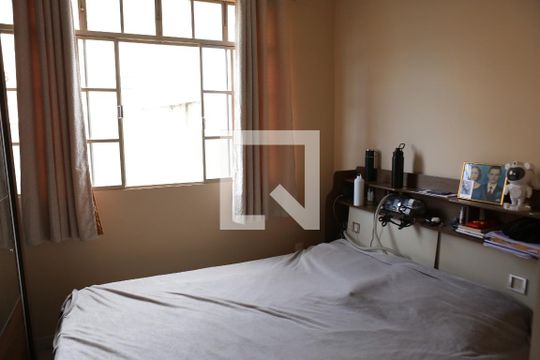Quarto 2 de casa à venda com 5 quartos, 360m² em Novo Eldorado, Contagem