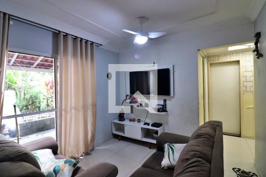Sala  de casa de condomínio à venda com 3 quartos, 73m² em Jardim Borborema, São Bernardo do Campo