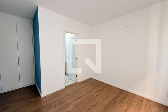 Suíte 1 de apartamento para alugar com 2 quartos, 88m² em Jardim Tereza Cristina, Jundiaí
