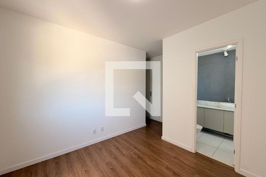 Suíte 1 de apartamento para alugar com 2 quartos, 88m² em Jardim Tereza Cristina, Jundiaí