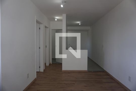 Apartamento para alugar com 2 quartos, 52m² em Jardim de Lourdes, Embu das Artes
