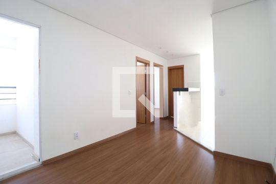 Sala de apartamento para alugar com 2 quartos, 49m² em Martins, Uberlândia