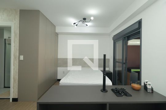 Sala/Quarto de apartamento à venda com 1 quarto, 42m² em Vila Mariana, São Paulo