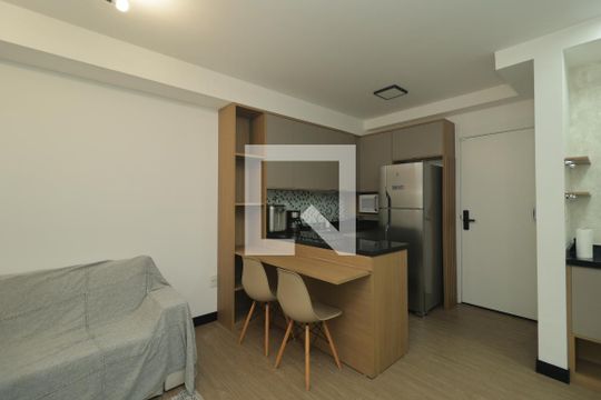 Sala/Quarto de apartamento à venda com 1 quarto, 42m² em Vila Mariana, São Paulo