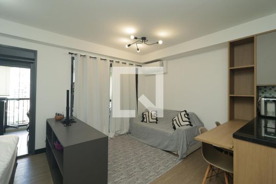 Sala/Quarto de apartamento à venda com 1 quarto, 42m² em Vila Mariana, São Paulo