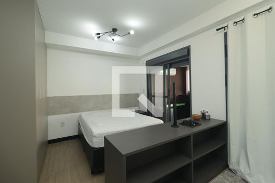 Sala/Quarto de apartamento à venda com 1 quarto, 42m² em Vila Mariana, São Paulo