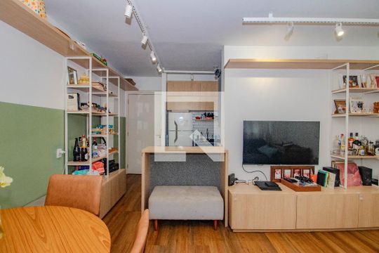 Apartamento para alugar com 3 quartos, 67m² em Humaitá, Porto Alegre