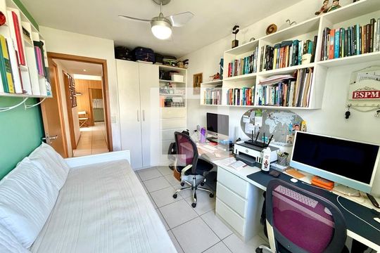 Quarto de apartamento para alugar com 3 quartos, 79m² em Imperial de São Cristóvão, Rio de Janeiro