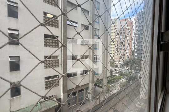 Apartamento para alugar com 3 quartos, 90m² em Santa Cecilia, São Paulo