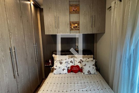 Suite de apartamento à venda com 2 quartos, 120m² em Jardim Ipanema, Santo André