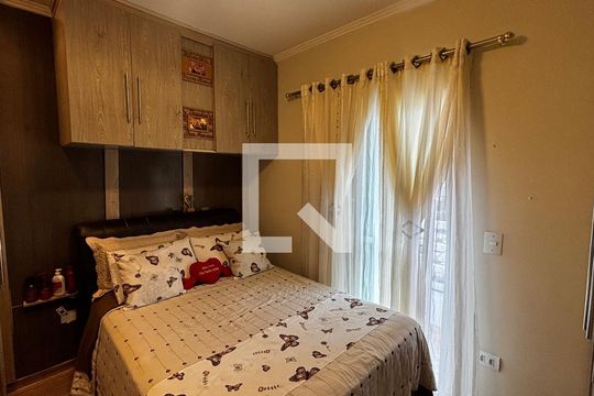 Suite de apartamento à venda com 2 quartos, 120m² em Jardim Ipanema, Santo André