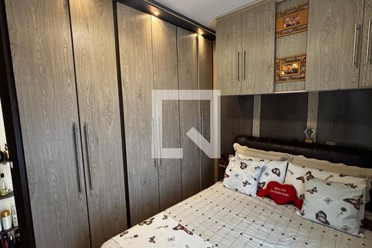 Suite de apartamento à venda com 2 quartos, 120m² em Jardim Ipanema, Santo André