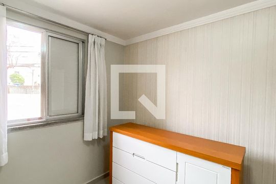 Quarto 1 de apartamento à venda com 2 quartos, 50m² em Vila Silvia, São Paulo