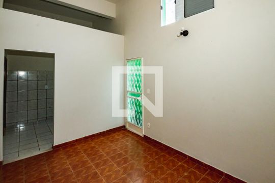 Casa para alugar com 2 quartos, 55m² em Jardim Leblon, Belo Horizonte