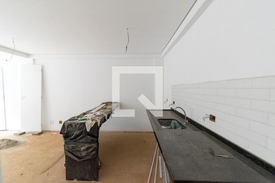Sala/Cozinha de apartamento à venda com 1 quarto, 44m² em Vila do Encontro, São Paulo