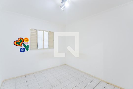Quarto 1 de apartamento para alugar com 2 quartos, 1m² em Jardim Valeria, Guarulhos