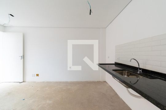 Sala/Cozinha de apartamento à venda com 1 quarto, 33m² em Vila do Encontro, São Paulo
