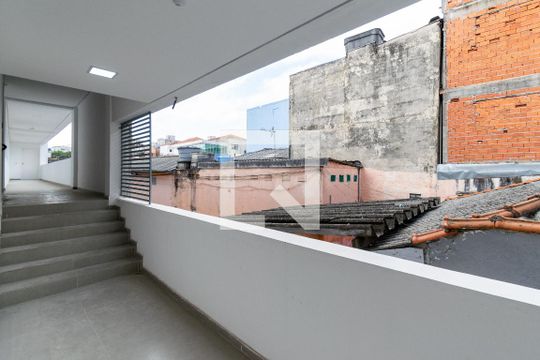 Vista da Sala/Cozinha de apartamento à venda com 1 quarto, 33m² em Vila do Encontro, São Paulo